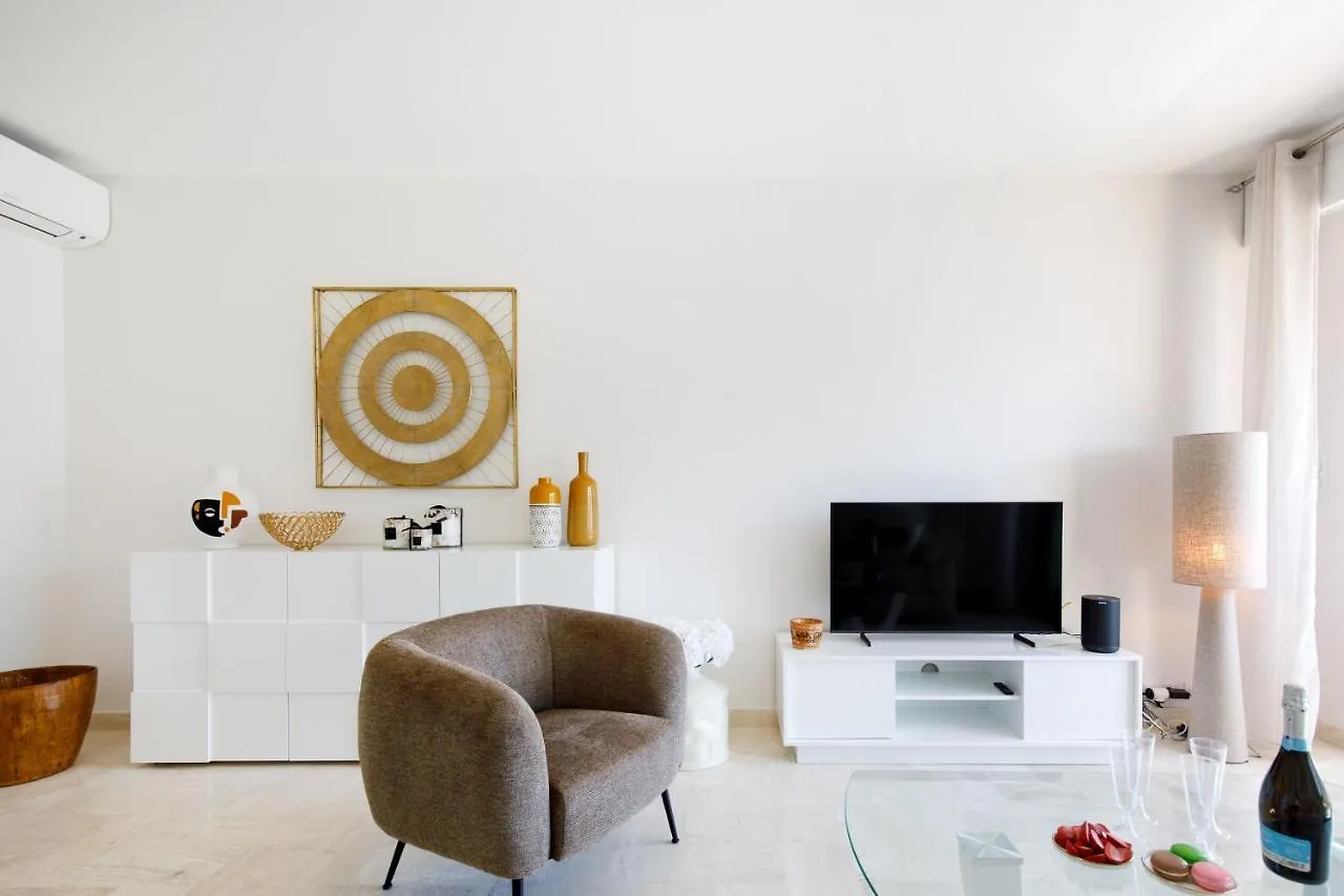 Apartment Royal Palm Yourhosthelper Cannes France